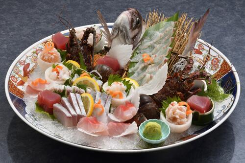 sお造り大皿 鯛 伊勢エビ等 1b.jpg