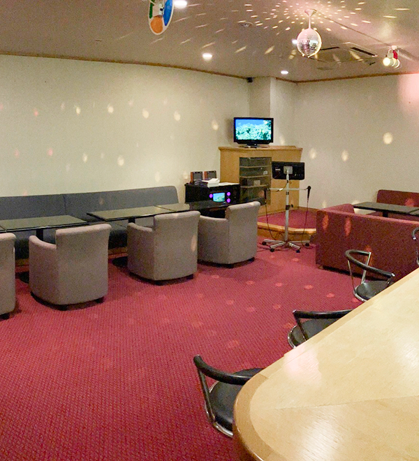 カラオケルーム